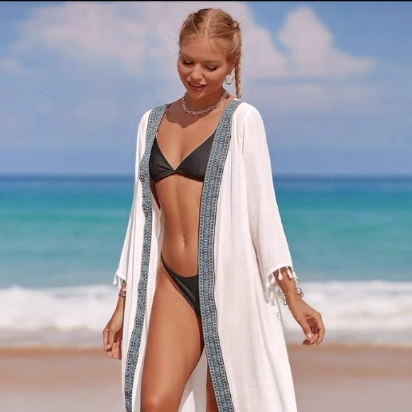 Crisp White Tribal Tapestry Long Kimono Cover Up Robe With Tassels New 🐚 - Picture 4 of 6